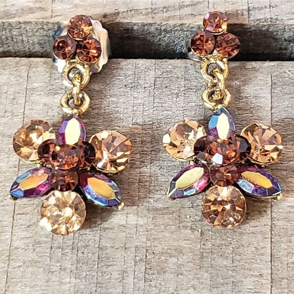 TIARA MISU Dangling Gem Pierced Earrings - Picture 1 of 5